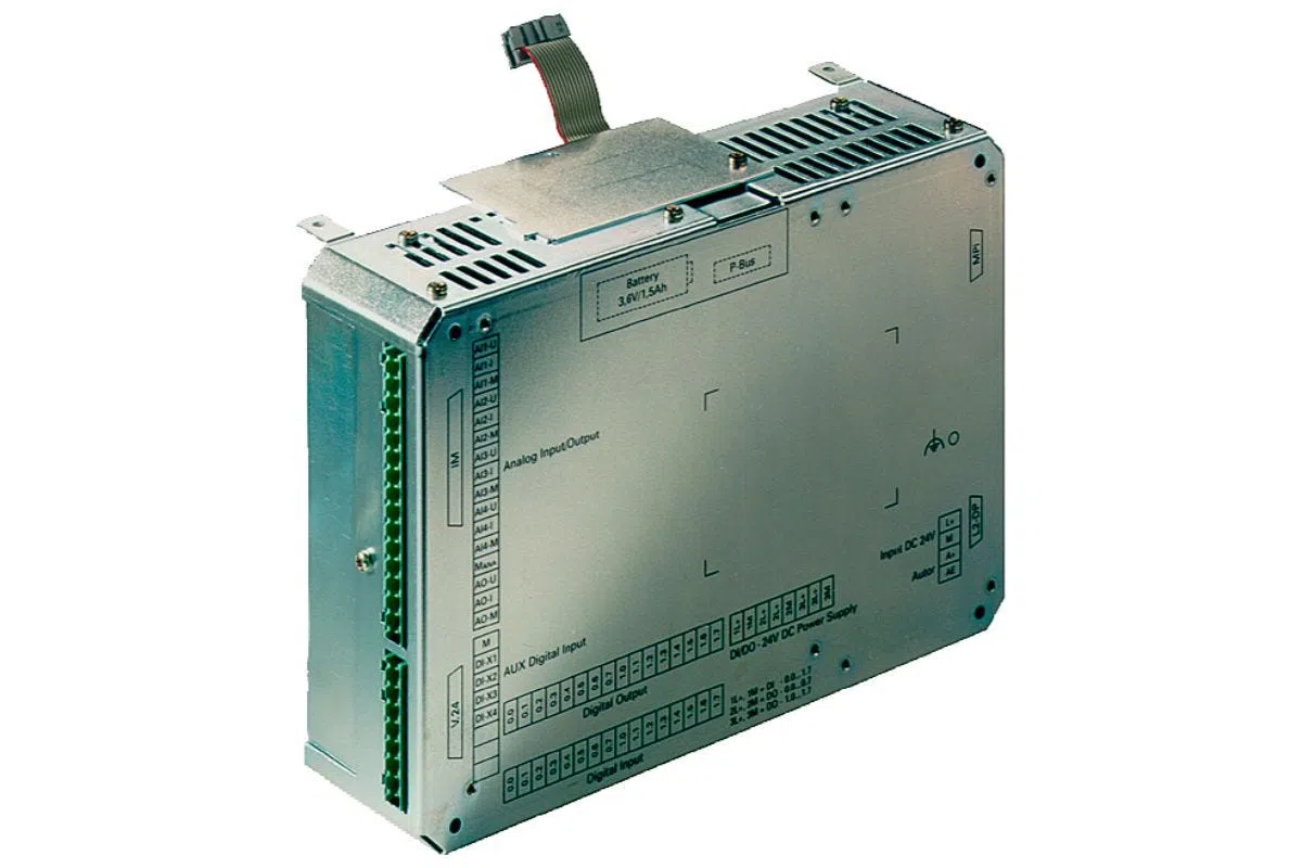 Buy 6ES7630-0DA00-0AB0 Siemens Simatic C7 | ADEGIS