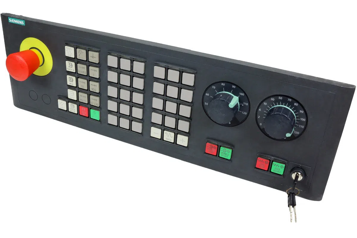 Kup 6FC5203-0AF22-0AA0 Siemens Sinumerik MCP | ADEGIS