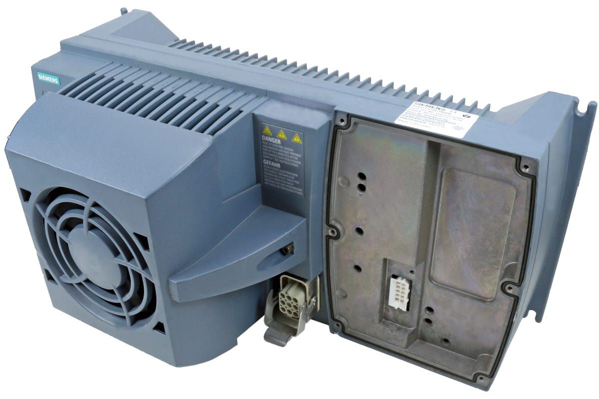 6SL3525-0PE24-0AA1 Siemens, Power Supplies & Controllers