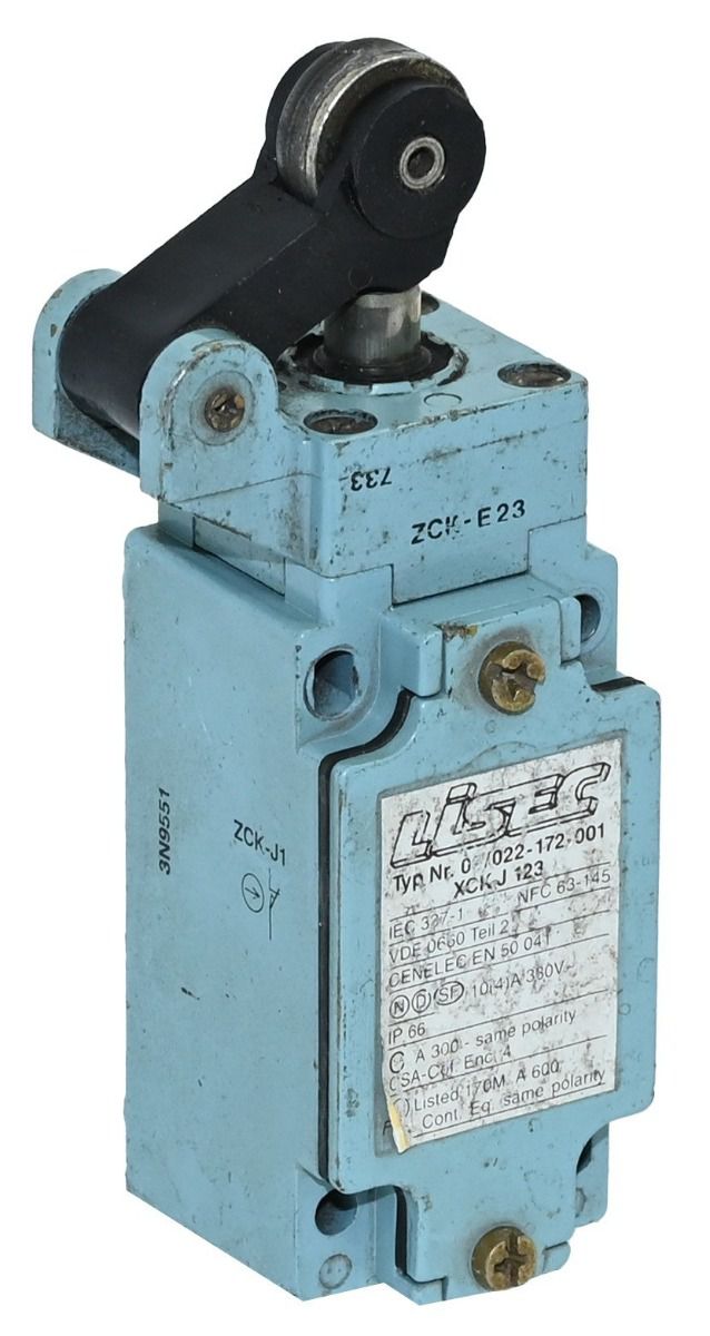 Lisec XCK-J 123 XCK-J 123 – Limit Switch Sensor, IP66, 10A 380V, Type 02/022-172-001 — Switches & Modular Apparatus
